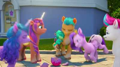 [cooing] - My Little Pony: Make Your Mark