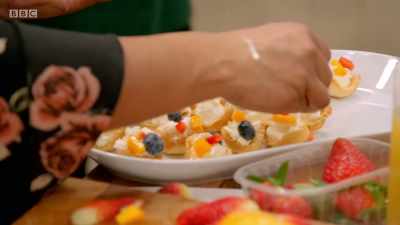 Cooks, you have two minutes left. - Britain's Best Home Cook