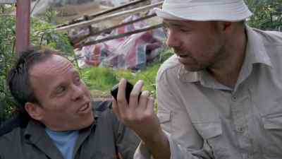 -Cool.
-A real one? - An Idiot Abroad