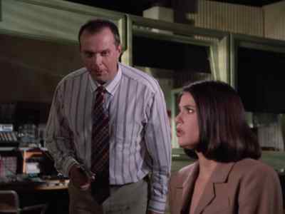 Cool, huh? I helped Kyle design it. - Lois & Clark: The New Adventures of Superman