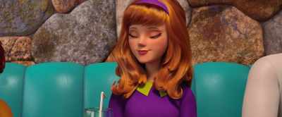 - Cool.
- [Simon] Daphne is - Scoob!