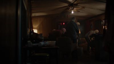 Cops! Pack it up! Let's go! - Watchmen