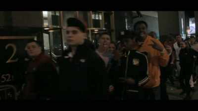 ♪ Cops try and catch me ♪ - Free Meek