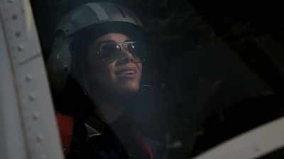 - Copter envy?
- That is badass. - Trauma