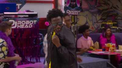 Copy. I'm on my way.
[mimics static crackling] - That Girl Lay Lay
