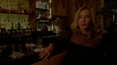 [CORDELIA SCREAMING
IN DISTORTED VOICE] - American Horror Story