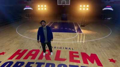 COREY: THE WORD GAUNTLET HAS
MANY MEANINGS, BUT FOR THUNDER, - Harlem Globetrotters: Play It Forward