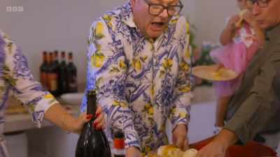 CORK POPS, ALAN SCREAMS, CHEERING - Amanda & Alan's Italian Job