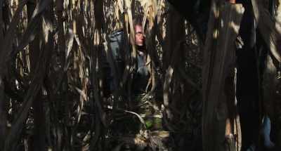 (corn husks crunch) - Dark Night of the Scarecrow 2