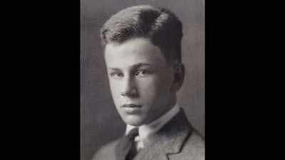 Cornell, during the
years after his father died, - Kusama : Infinity