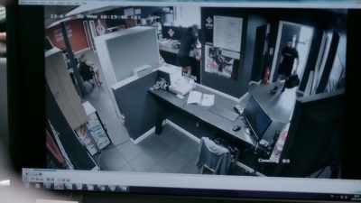Cos his phone has told us
that he's here at this time. - The Detectives: Fighting Organised Crime