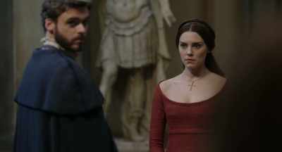 Cosimo? Come and look at this. - Medici: Masters of Florence