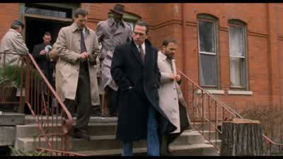 Cosmo, this guy's dirty. - The Fugitive