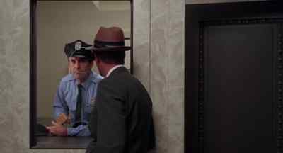 Could you please give a message
to Joe Meagher? - The Thomas Crown Affair