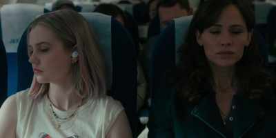 Could the flight attendants
take your seats? - The Last Thing He Told Me
