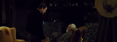 - Could you holding this for me? - The Hateful Eight