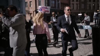 Coulson, we're initiating
contingency plan foxhole. - Marvel's Agents of S.H.I.E.L.D.