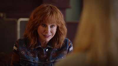 Course, you'd have to quit
the classy cat. Pay's decent. - Reba McEntire's The Hammer