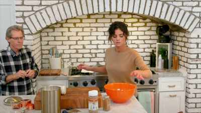 Cover it like you're covering - Selena + Chef