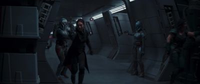 Cover me. - The Mandalorian