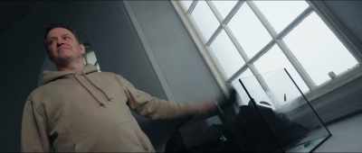 (cover rustling) - Trauma Therapy: Psychosis