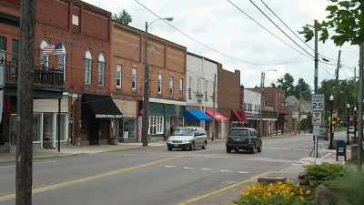 Cox: SIGNAL MOUNTAIN'S
CERTAINLY NOT A PLACE - Bloodlands