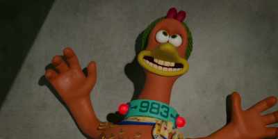 [cracks up] - Chicken Run: Dawn of the Nugget