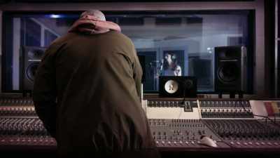 CRAIG: Chicago Trax was
a really, really big place. - Surviving R. Kelly