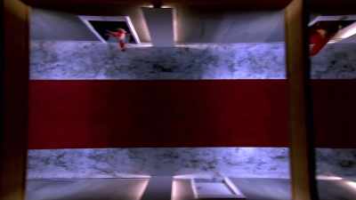 ♪ Crashin' in love ♪ - Love Is Blind