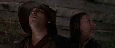 ( Creaking )
What was that ? - Tom and Huck