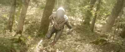 (creature chittering) - Alien Hunt