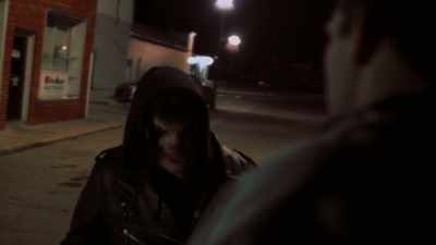 (creature growls) - Betsy
