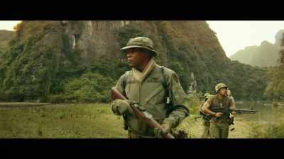 (CREATURE SNARLING
IN DISTANCE) - Kong: Skull Island