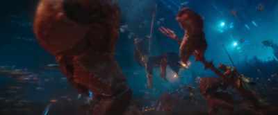 (CREATURES SCREECHING) - Aquaman