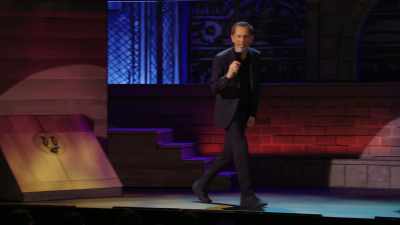 Credem că o cunoaștem.
Eu nu o știam. E minunată. - Gad Elmaleh: American Dream