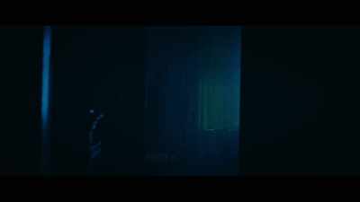 (creepy music)
(sirens wailing) - Natty Knocks