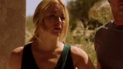 - Crees que me voy a quedar aquí contigo - Couples Retreat Murder