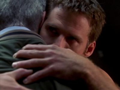 Crichton:
What's going on? - Farscape