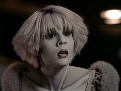 Crichton! You must hurry! - Farscape