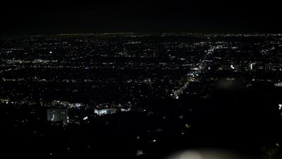 (crickets chirping) - Bosch
