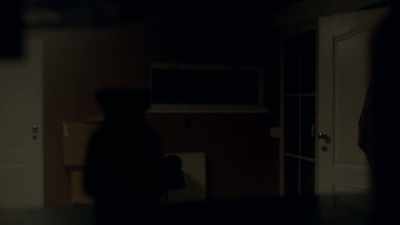 [crickets chirping] - Haunted