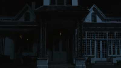(crickets chirring) - Anne with an E