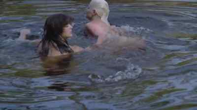 Crocodile! - Women in Cellblock 9