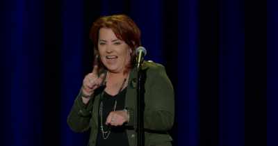 [CROWD APPLAUDING] - Kathleen Madigan: Hunting Bigfoot