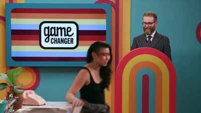 (crowd applauds) - Game Changer
