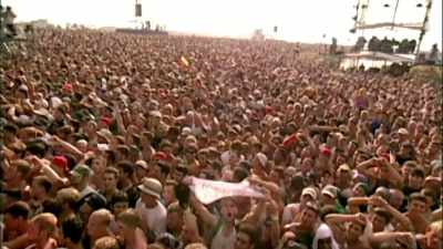 (CROWD BOOING) - Woodstock 99: Peace Love and Rage