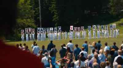 [Crowd booing] - The Leftovers