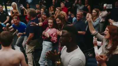 CROWD: (CHANT)
Damo, Damo, Damo, Damo, Damo... - Darklands