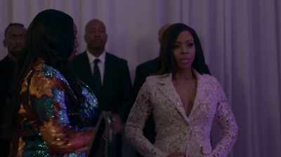 [crowd chatter] - The Available Wife