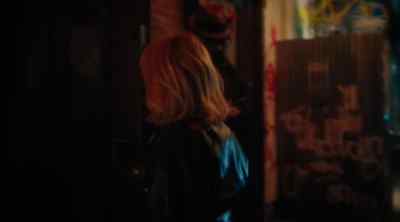 [crowd chattering] - Gypsy